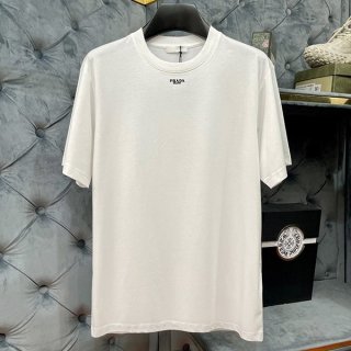Beautiful Prada logo T-shirt with pocket, short sleeve, fake puo30163