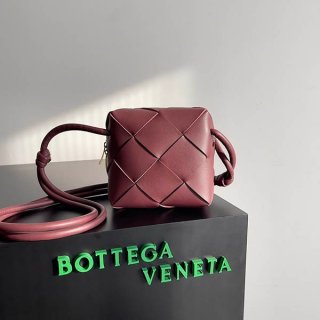 bottega veneta mini cassette camera bag replica bok32981
