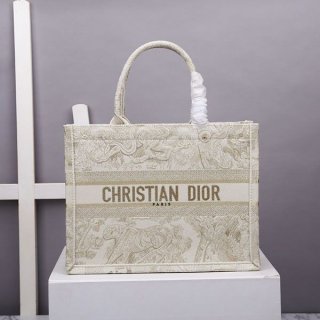 Dior Book Tote Replica Medium Bag deq74661 Sold Out
