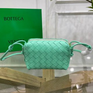 Fake Bottega Veneta Mini Loop Camera Bag bok75370