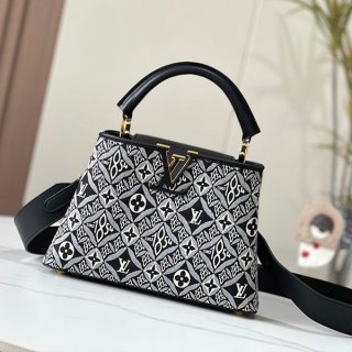 Love at first sight? Louis Vuitton Capucines Replica Handbag ◆ Since 1854 vup13609
