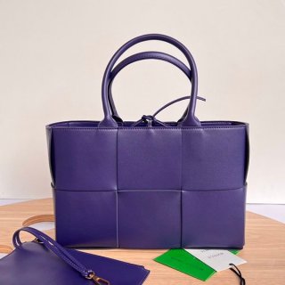 Bottega Veneta Replica Small Arco Tote Bag boz41447