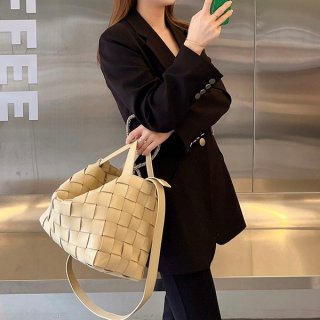 Bottega Veneta Replica Bowling Cassette Bag BOP62114