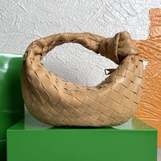 Extremely rare! Bottega Veneta replica Mini The Jodie Intrecciato mini bag boq56605