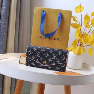 Louis Vuitton Portefeuille Sarah NM Replica Long Wallet M81477