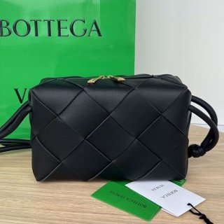 New design Bottega Cassette small replica shoulder bag bou87869