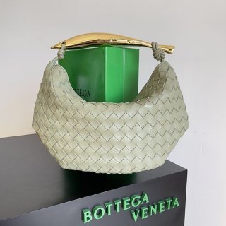 Immediate delivery Bottega Veneta Sardine Top Handle Bag Replica bok45062
