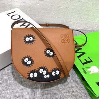 ★Popular in Japan! Loewe Totoro & Dust Bunny Heel Bag in Soft Calf A661V01X05
