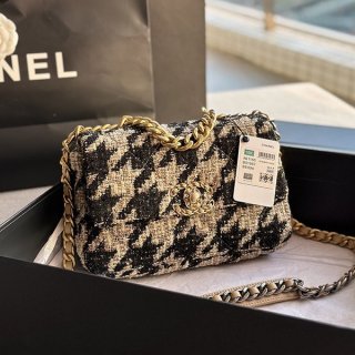 Fake Chanel shoulder bag that will attract attention! AS11612