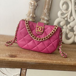 No.1 Popular Chanel Replica Pre Small Hobo Bag sha37830