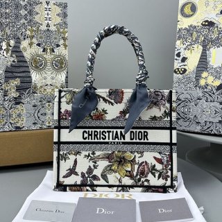 No.1 popular Dior book tote replica bag M1265ZRZB_M884