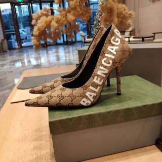 Love at first sight? Gucci x Balenciaga Square Knife Fake Pumps guh22418