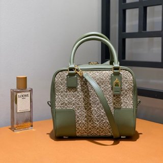 21-22AW Loewe Popular Amazona 19 Square Bag Replica lof28438