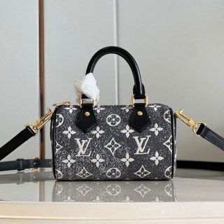 Very popular Louis Vuitton Monogram handbag replica vuo72382