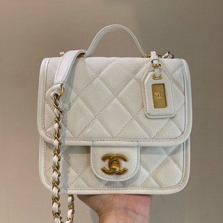 Love at first sight? Chanel 22K shoulder bag replica shp12915