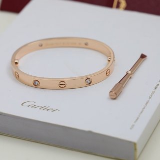 Hard to find fake Cartier LOVE bracelet small model 6 diamonds kal00230