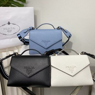 The hottest topic! Prada Monochrome Saffiano Leather Bag Replica puo64777