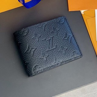 No. 1 in cumulative sales! Louis Vuitton Portefeuille Multiple Replica M69037