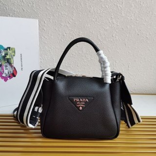 Prada Replica Shoulder Bag Leather Shipping Included 1BC146