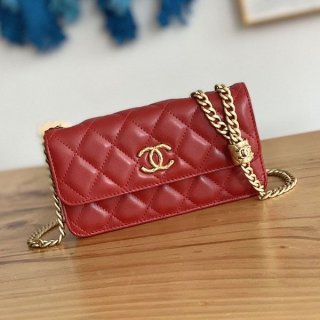Eye-catching color Chanel chain flap wallet replica she49880