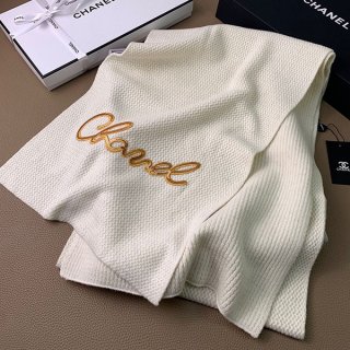 Love at first sight? Chanel scarf muffler replica shb67671