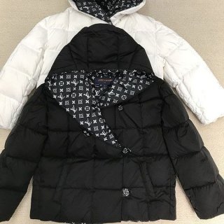 No.1 Popular Louis Vuitton Graphic Pillow Puffer Jacket Replica vuz95810
