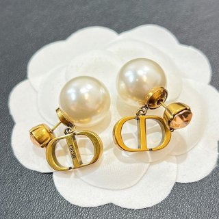 New Dior Earrings Replica TRIBALES "CD" Signature Resin Pearl E2026WOMCY_D04L E2026WOMCY_D04L