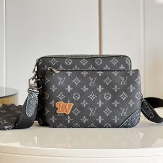 Extremely rare! Vuitton Trio Messenger Bag Replica vuv43050