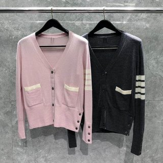 Eye-catching colors Thom Browne fake Donegal contrast 4-bar cardigan in two colors tow38664