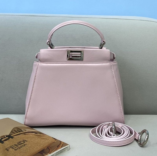 Classic Fendi Peekaboo Replica Mini Leather Bag fel90155