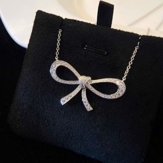 Super Hot Topic! GRAFF Fake Tilda's Bow Mini Diamond Pendant RGP765