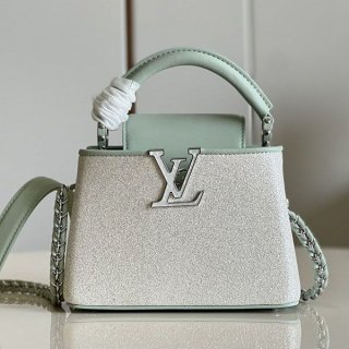 Very popular!! New color Louis Vuitton shoulder bag Capucines replica vuf21003