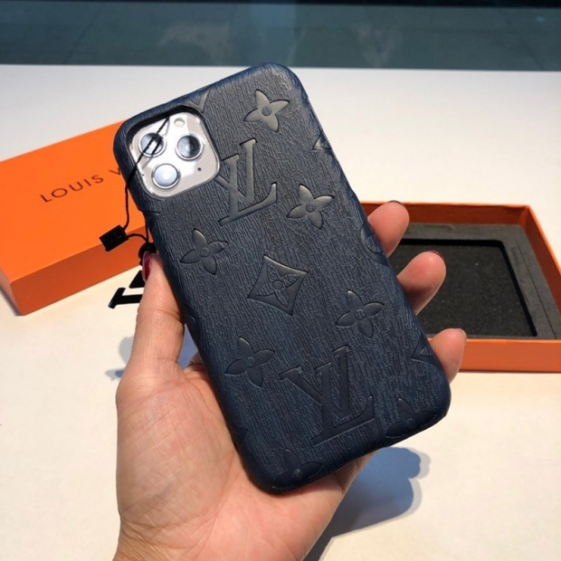 Free shipping Louis Vuitton case copy ☆ New IPHONE13/12/11 vuk83946