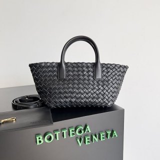 Very popular! Bottega Veneta replica mini tote bag in intrecciato leather bop08155