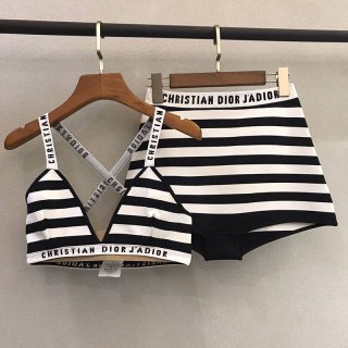 The hot topic! Dior replica bikini top and bottom set? dex28278
