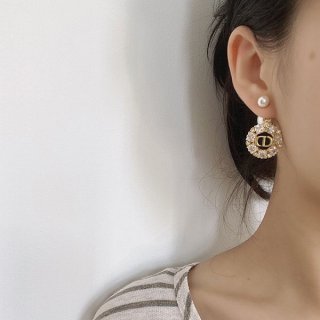 Extremely rare! Dior CLAIR D LUNE earrings replica metal & crystal dev63180