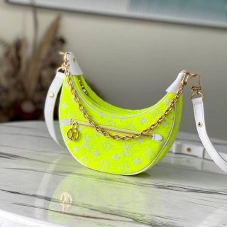 Best Price Louis Vuitton Loop Shoulder Bag Replica Chain Monogram M81484