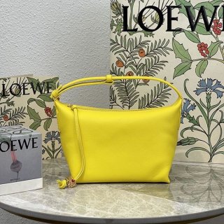 New for Spring: Loewe Cuby Bag Large Grained Calfskin Replica lou25516