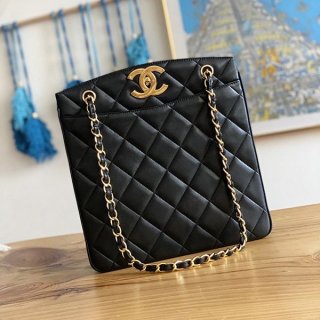New Spring Chanel Shoulder Bag Quilted Black Replica shb09935