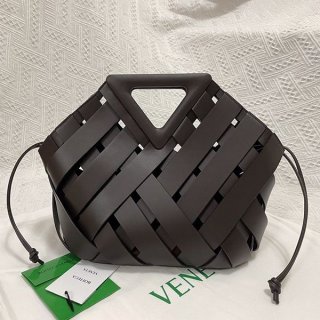 Very popular: Bottega Veneta Point Replica Top Handle Basket Medium Bag, Taupe bon47910