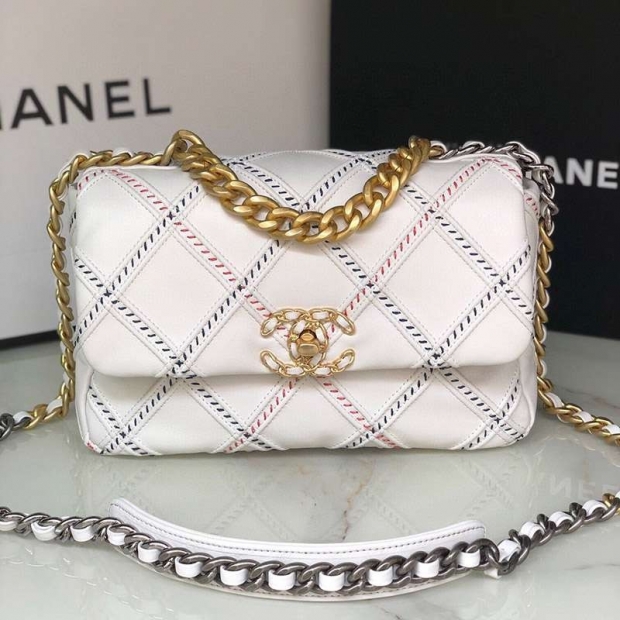Very popular! New color ☆ Rare Chanel copy chain shoulder bag sht40092