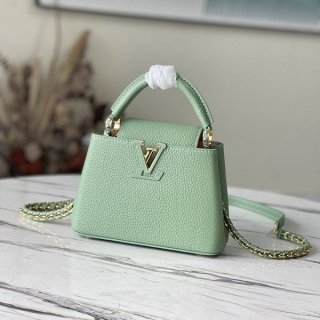 Very popular as a gift ★? Louis Vuitton Capucines replica mini hand shoulder bag 2 sizes M59928