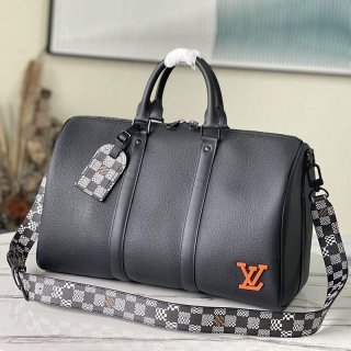 Hard to find Louis Vuitton Keepall Bandouliere 40 bag vuo88182