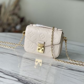 Very popular!! New color? Louis Vuitton Micro Metis Chain Bag Replica M81390