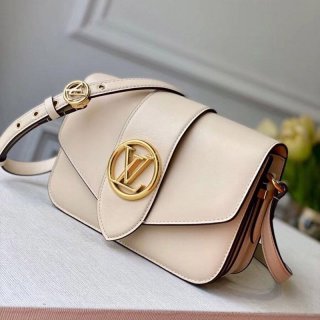 Compact and cute ★ Louis Vuitton ☆ Pont Neuf shoulder bag M55950