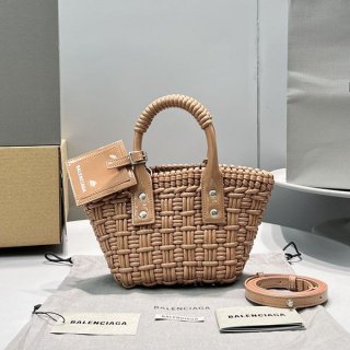 Love at first sight? Balenciaga ★ Bistro Bucket Bag Bistro Bucket Bag Copy bav63091