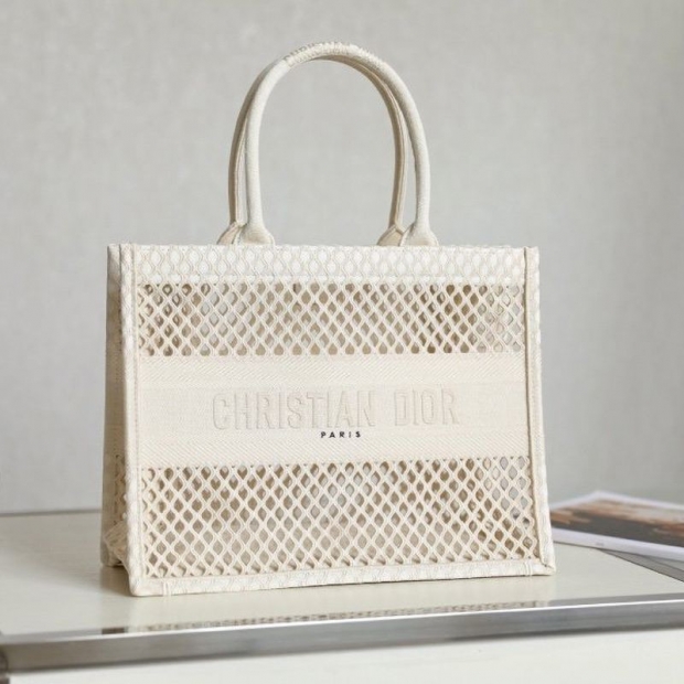 Love at first sight? Dior Book Tote Replica Small Bag Mesh deq85519