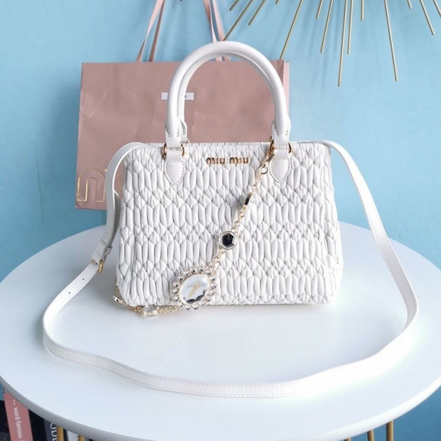 Miu Miu Matelasse Tote Bag Replica Myj84102 Sold Out