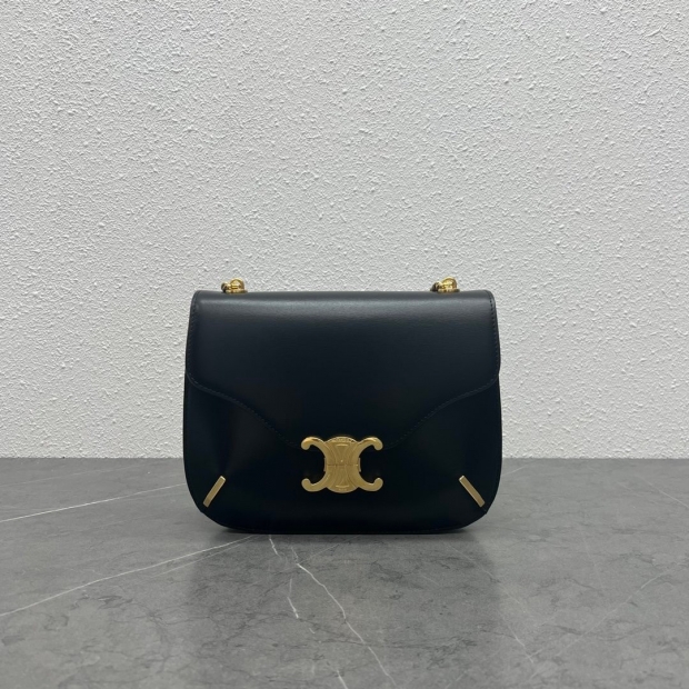 New for Spring/Summer: Celine Replica Chain Busas Triomphe Shoulder Bag 199273BF438NO