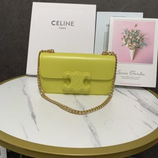 The rapidly rising popularity of the Celine chain shoulder bag replica Cuir Triomphe / shiny calfskin 199243BF4